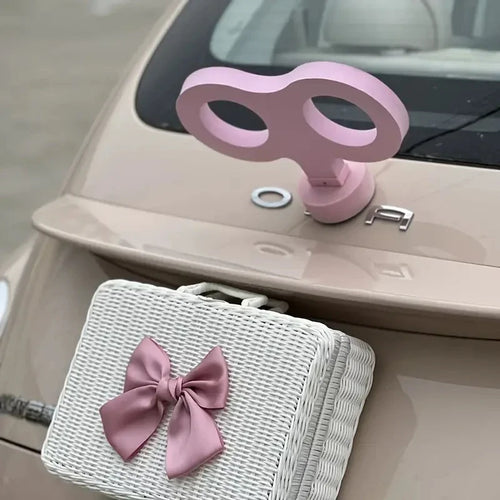 1pc Cute Wind Up Car Decoration Electric Car Wind Up Decoration Car Exterior Wind Up Decoration